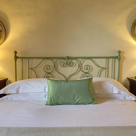 Villa Macchia *