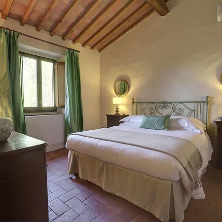 Villa Macchia *