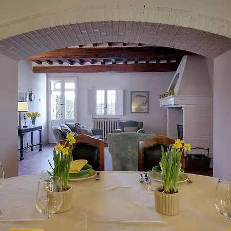 Macchia Villa *